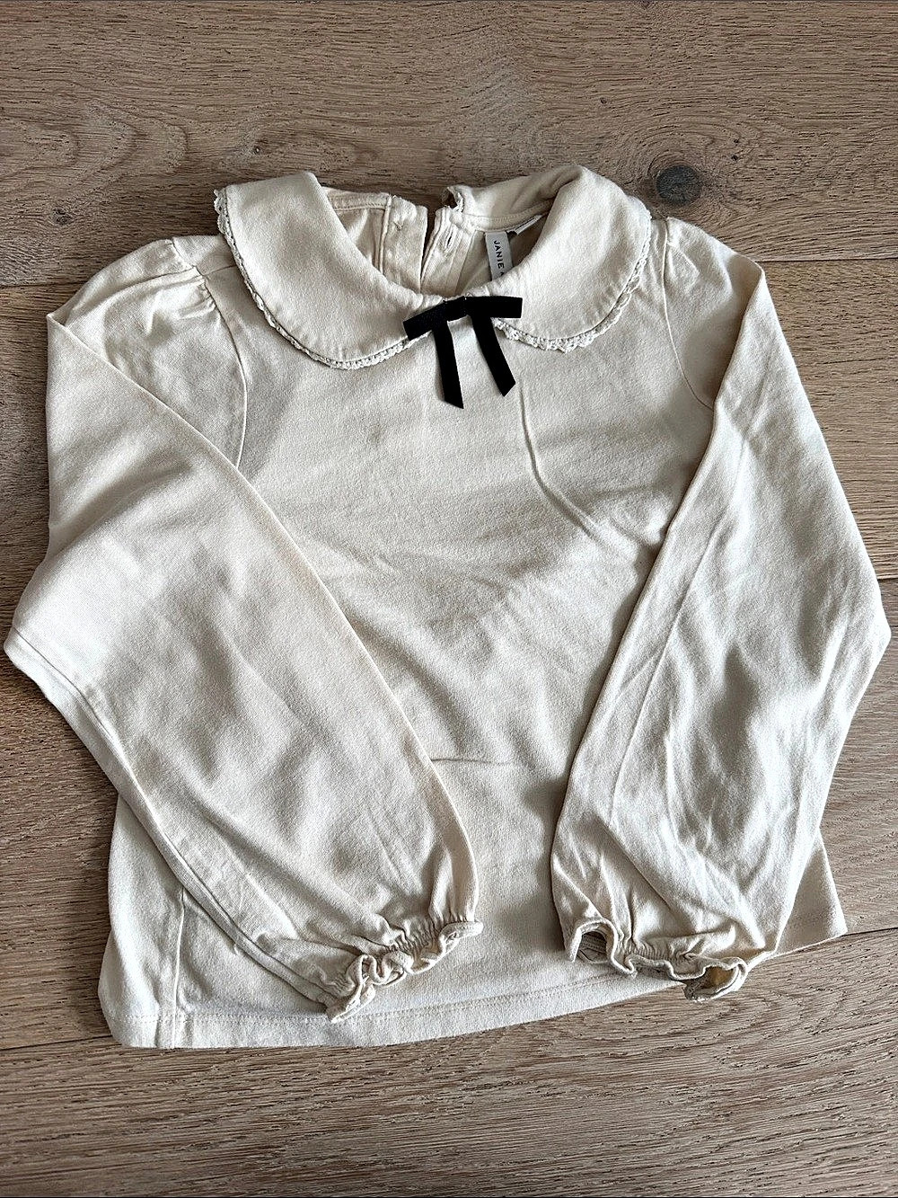 Janie and Jack Peter Pan Collar Bow Top Blouse in Cream Medium size 8